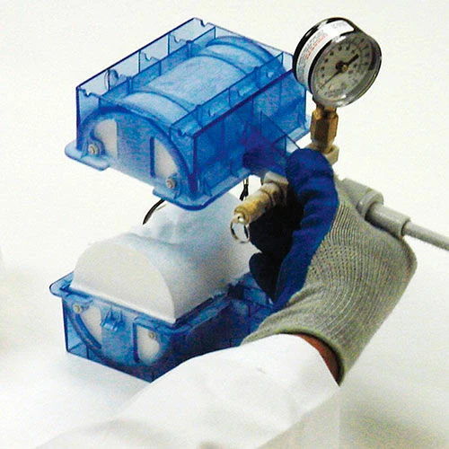 Bel-Art F38874-0000 Frigimat Cub - Dry Ice Maker with Valve Attached, 5-5/8" x 7-5/8" x 6-1/2" - Image 2