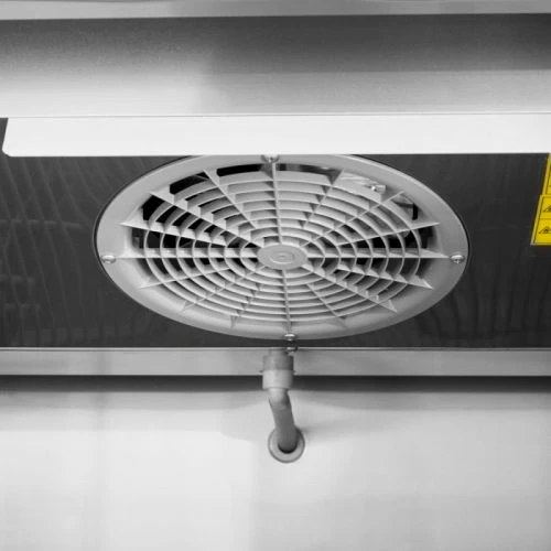 Turbo Air M3 Series Reach In Freezer, Solid Door, 24 Cu. Ft., Stainless Steel - Image 4